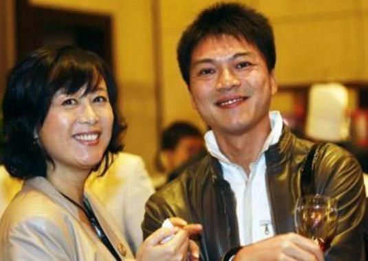 一个延续了 一个延续了