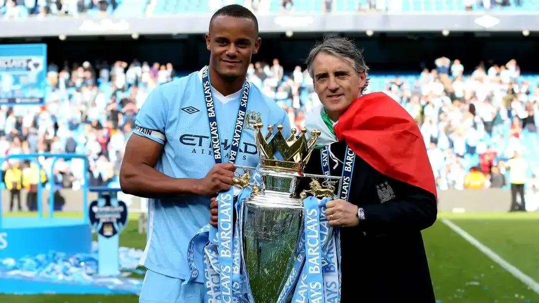 中的球队, div 中的球队, div